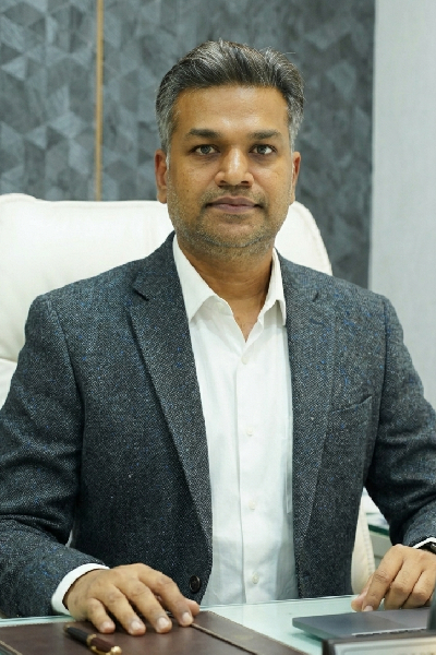 MR. Deepak Sonthalia